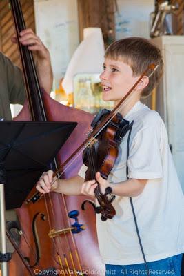 Emy Phelps and Darol Anger in Concert to Benefit Lexington Community Farm,  5/22