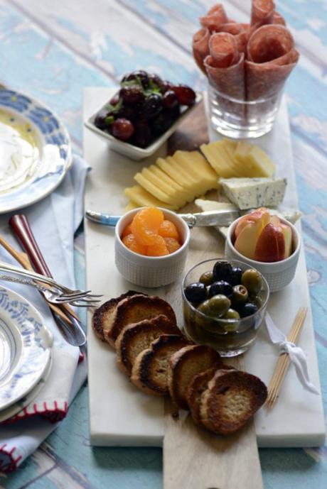 breakfast nibbles tray