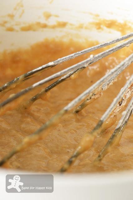 Ginger Applesauce Bundt Cake (Ruth Reichl) - This is the Best Ginger Cake Ever!!!