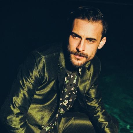 Robert Ellis’ Playlist For Falling Asleep After a Night Out