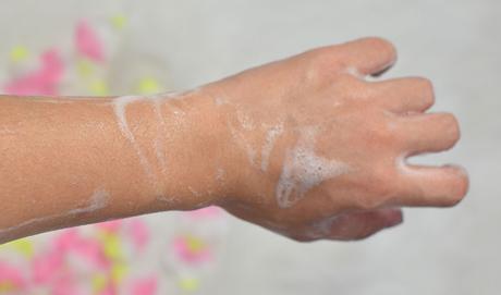 Achieve fairer skin in first use with Olay Skin Whitening Bar #OneWashWonder
