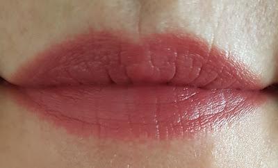 Burt's Bees lipstick review