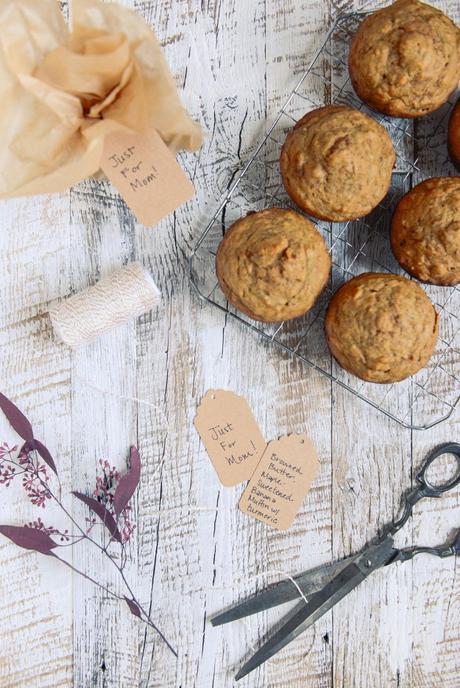 Whole Grain Banana Turmeric Muffins // www.WithTheGrains.com