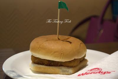 A Kitchen Tour and Foodgasm of the Menu at Wendy's, Cyber Hub, Gurgaon