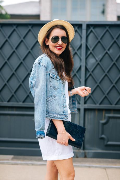 Dallas blogger, Amy Havins, wears the never basic Old Navy tee.