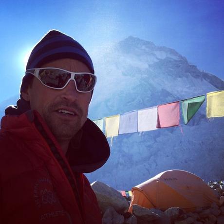 Himalaya Spring 2016: More Summits on Everest, Commercial Teams Lining Up