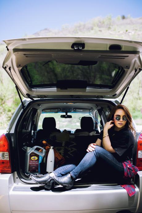 10 Tips For Road Trips // From a Road Trip Playlist to Car Care