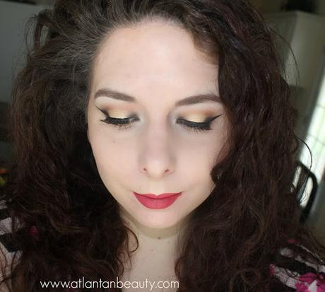 Black and gold eyeshadow