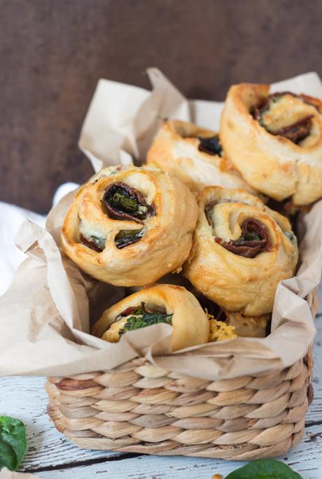 Salami, Spinach and Cheese Scrolls