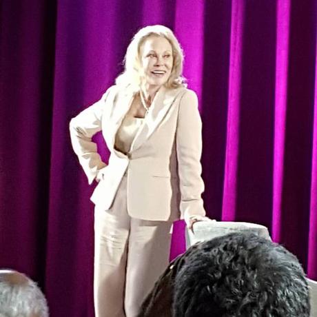 Faye Dunaway After TCMFF Interview