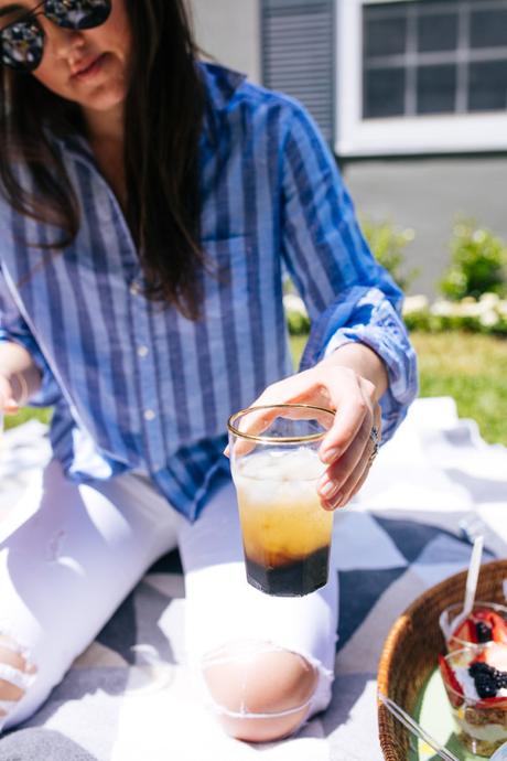 Dallas Blogger, Amy Havins, shares a summer cocktail recipe from Kahlua.