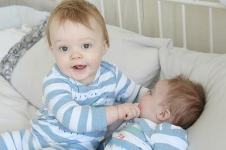 Life With Irish Twins: Finding Out & The First Weeks