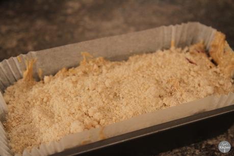 Crumble Top Cherry & Chocolate Loaf
