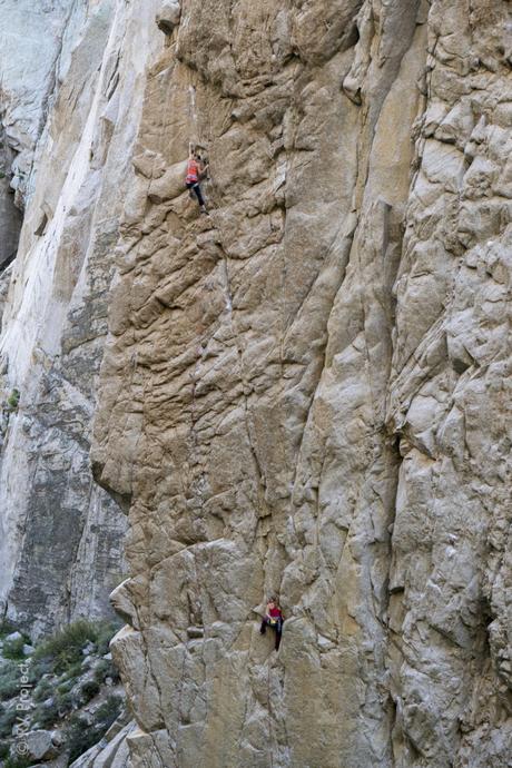 Kate (left) and Hazel race up a pair of hard routes in Pratt's Crack Gully, Pine Creek. Not sure how they had their draws racked.