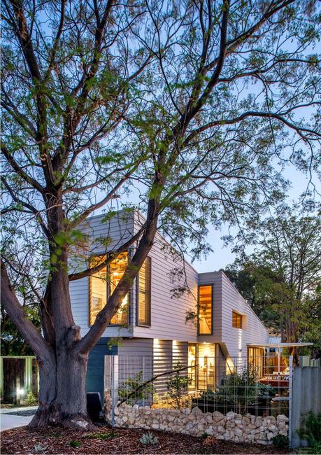 Mountford Architects sustainable house in Western Australia 