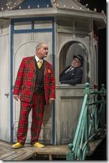 Review: One Man, Two Guvnors (Court Theatre)