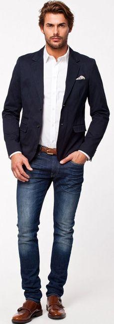 The Guide to Wearing a Blazer with Jeans