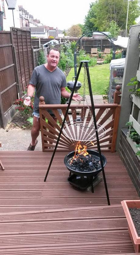 Tripod barbeque