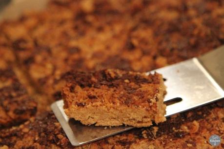 Crunchy Chocolate Flapjack Bars