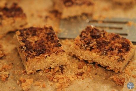 Crunchy Chocolate Flapjack Bars
