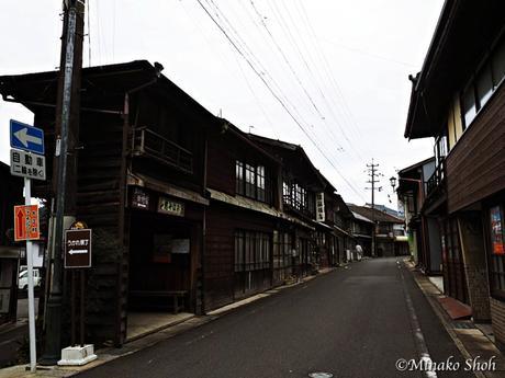 中馬街道の脇道宿場町、日本大正村・明智 /  Akechi, where Nanboku and Chuma highways come together.