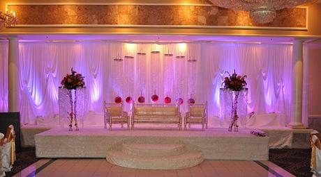 10 Awesome Indian Wedding Stage Decoration Ideas