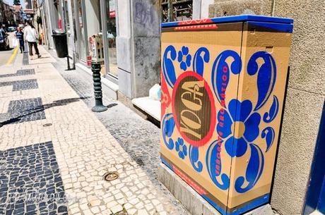 electrical box street art by Catarina Rodrigues and Thiago Marcial