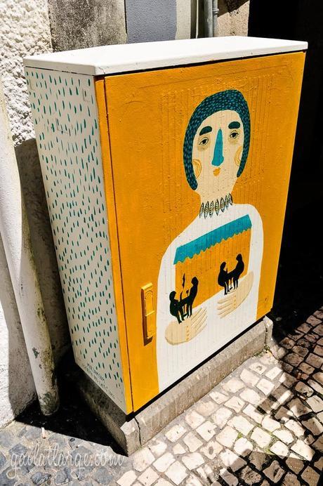 electrical box street art on Rua de Cedofeita, Porto, by Mirjam Siim