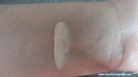 Lakme CC Cream Shade - Beige Swatch