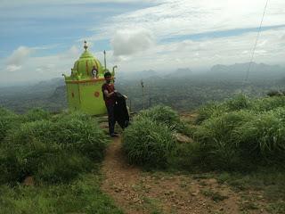 114) Kabbaldurga trek – The Stone Monkey: (11/6/2015)