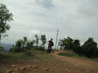 114) Kabbaldurga trek – The Stone Monkey: (11/6/2015)