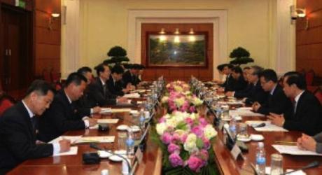A WPK delegation meets with senior officials of the CPV Central Committee in Hanoi on June 6, 2016 (Photo: Rodong Sinmun).