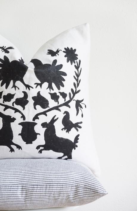 DIY Otomi Pillows