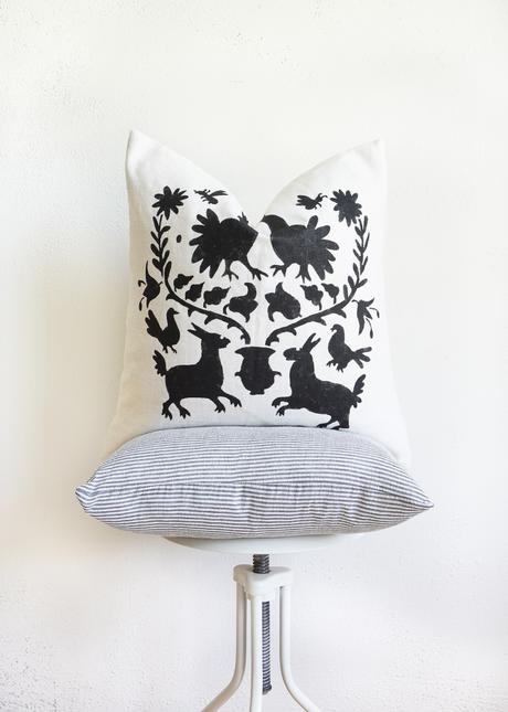 DIY Otomi Pillows