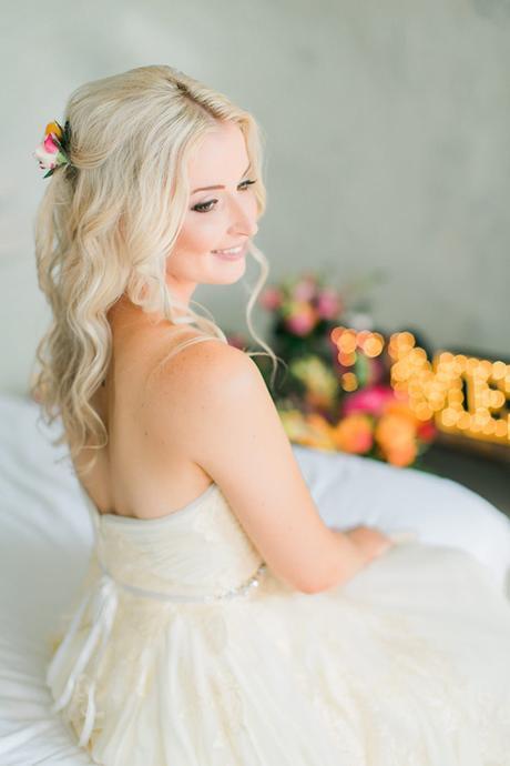 bridal-makeup-blonde