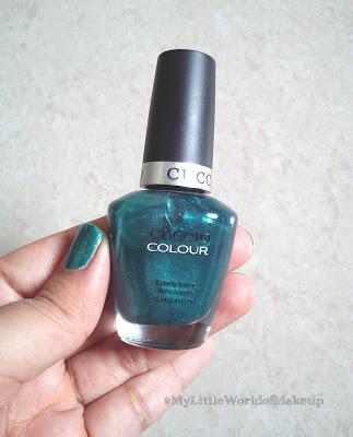 Cuccio Colour Nail Paint in Fountains Of Versailles Review & NOTD!