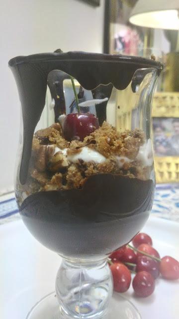 Cookies and Chocolate layered Parfait