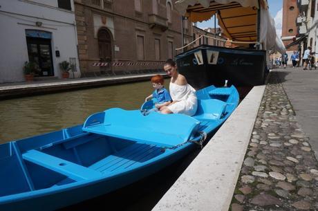 Off the Shoulder For a Visit to Comacchio Off the Shoulder For a Visit to Comacchio