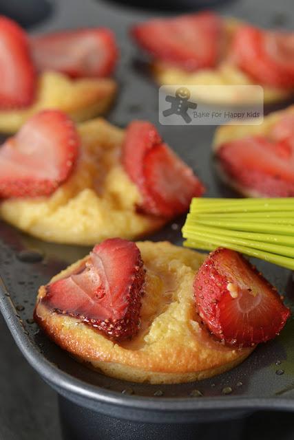 Strawberry Orange Frangipane - A Cake that is Easy to bake, Super Moist, Fat Reduced and Nutritionally Balanced