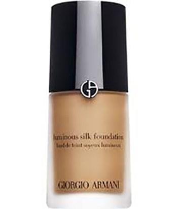 10 Best Foundations For Dark Skin Tones