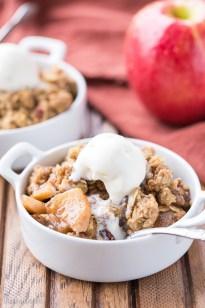 Oatmeal Cookie Apple Crisp