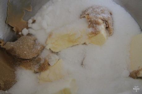 Anti-Gravity M&Ms Peanut Butter Chocolate Cake Anti-Gravity M&Ms Peanut Butter Chocolate Cake