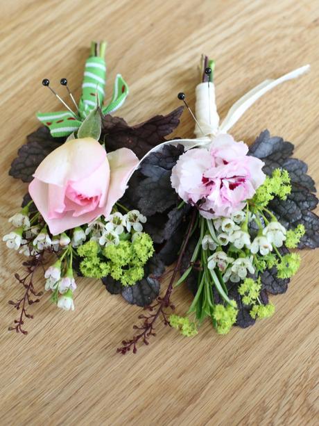 Wedding Wednesday – Making Buttonholes or Boutonnieres