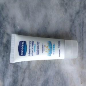 Vaseline Intensive Care Advanced Repair Unscented