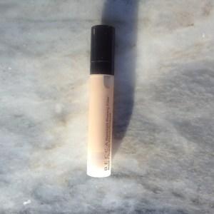 BECCA Backlight Priming Filter