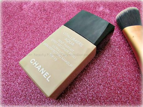 CHANEL Vitalumiere Aqua Ultra-Light Skin Perfecting Makeup review, Chanel Foundations for Dry Skin, Foundation for dry skin, light-weight foundations in India, water-based foundation for dry skin, Indian Beauty Blogger, Review, Indian Makeup Blogger