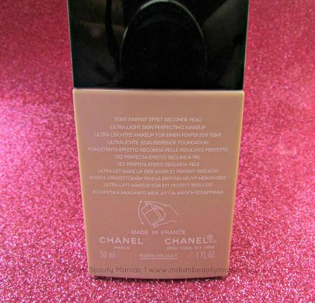 CHANEL Vitalumiere Aqua Ultra-Light Skin Perfecting Makeup review, Chanel Foundations for Dry Skin, Foundation for dry skin, light-weight foundations in India, water-based foundation for dry skin, Indian Beauty Blogger, Review, Indian Makeup Blogger