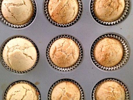 Baked Vanilla Cupcakes