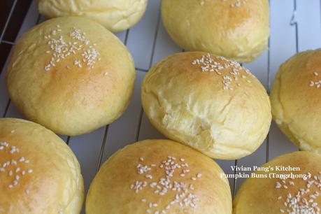 Pumpkin Buns (Tangzhong method/烫种)