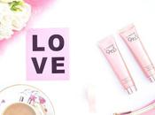 Weightless with Lakme Mousse Foundation!